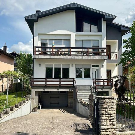 Apartment Una Laguna Bihać Exteriör bild